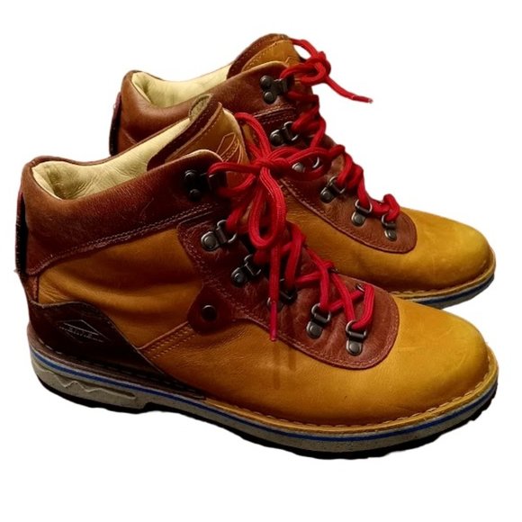 Merrell Shoes - Waitsfield by Merrell Sugarbush Brown Leather Waterproof Hiking Boots | Size: 8